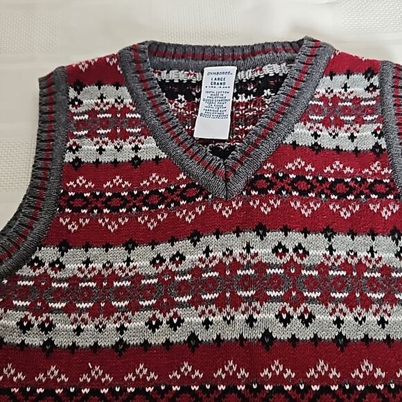 Gymboree Boy's V-neck Sleeveless Knitted Vest Gray & Burgundy 5 Years Old - Picture 16 of 16
